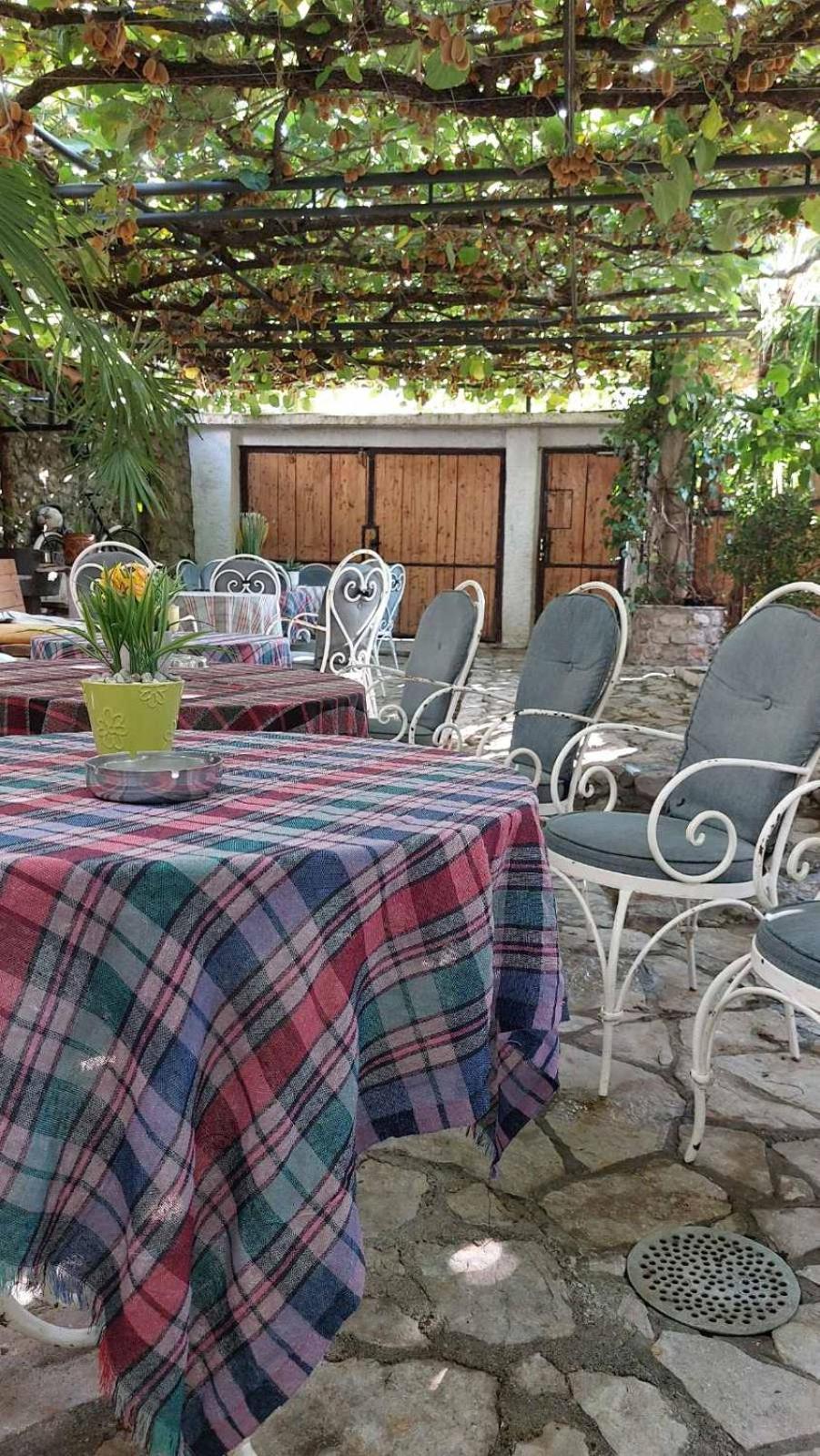 Heart Of Old Town Guesthouse Ποντγορίτσα Εξωτερικό φωτογραφία